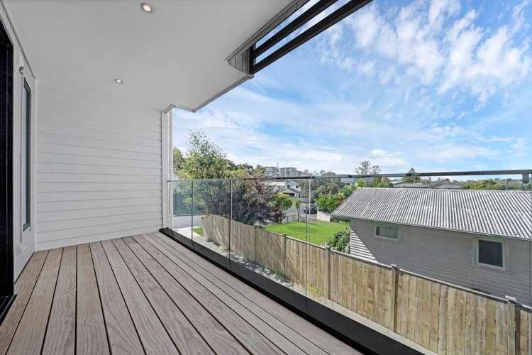 17B Bruce Road Glenfield_11