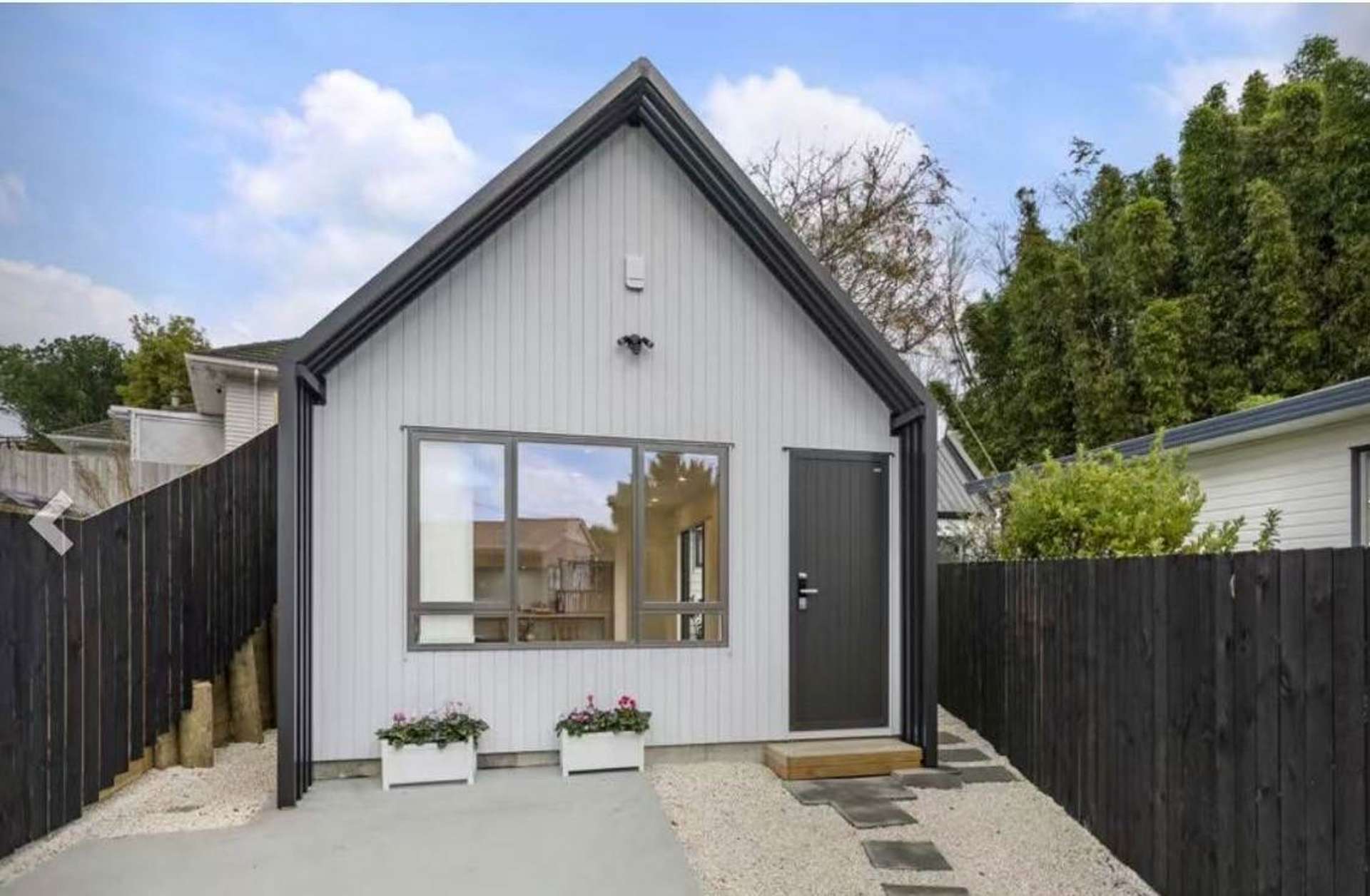 49B Clayburn Road Glen Eden_0