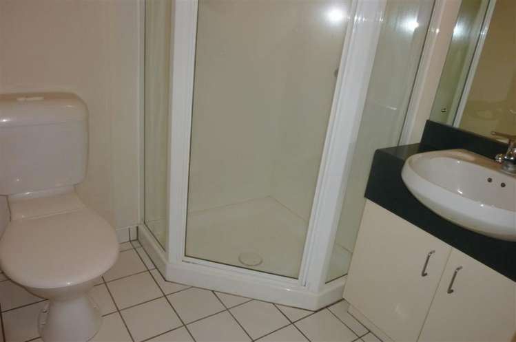 5/29 Rossmay Terrace Mount Eden_7