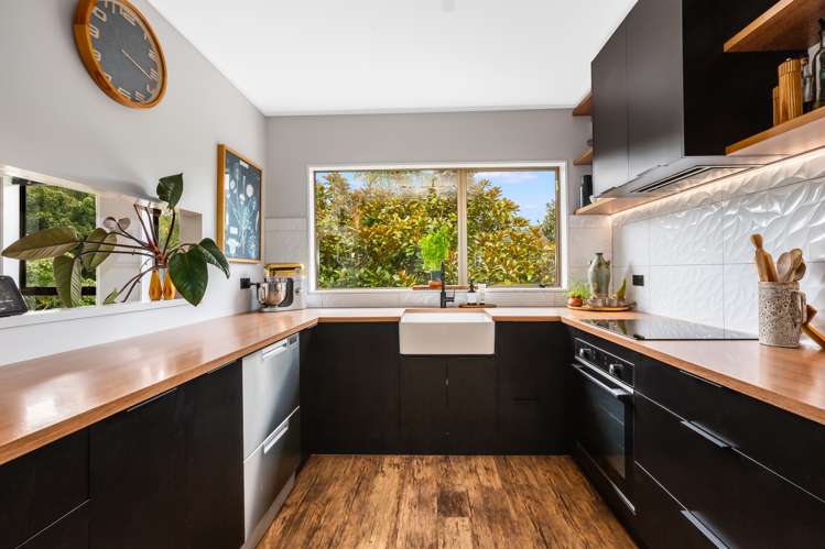 2 Pohue Grove Stokes Valley_1