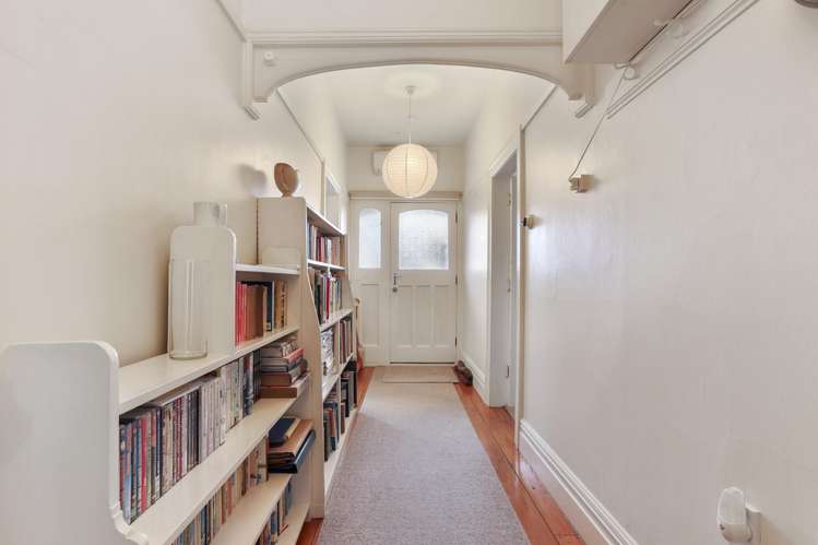 47 Pitcairn Crescent_3