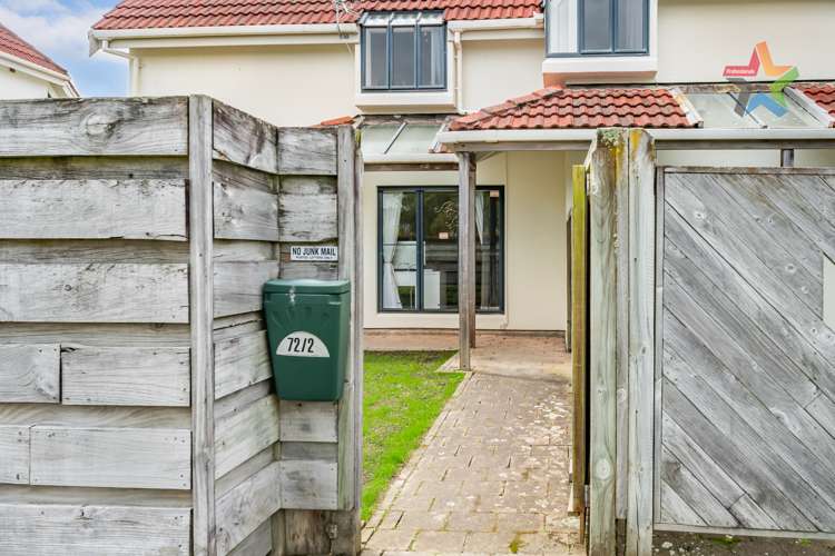 2/72 Waiwhetu Road Waiwhetu_11