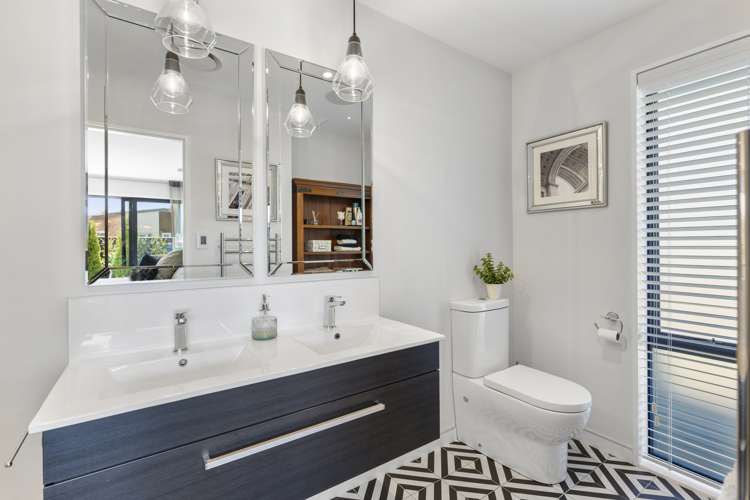 8 Annie Going Lane Halswell_11