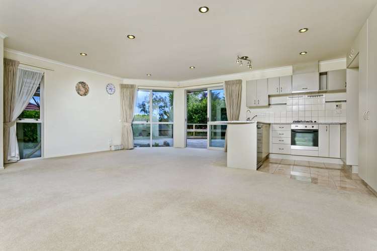 22 Black Teal Close Unsworth Heights_14