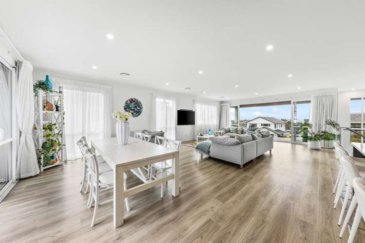 38 Pioneer Rise Silverdale_5