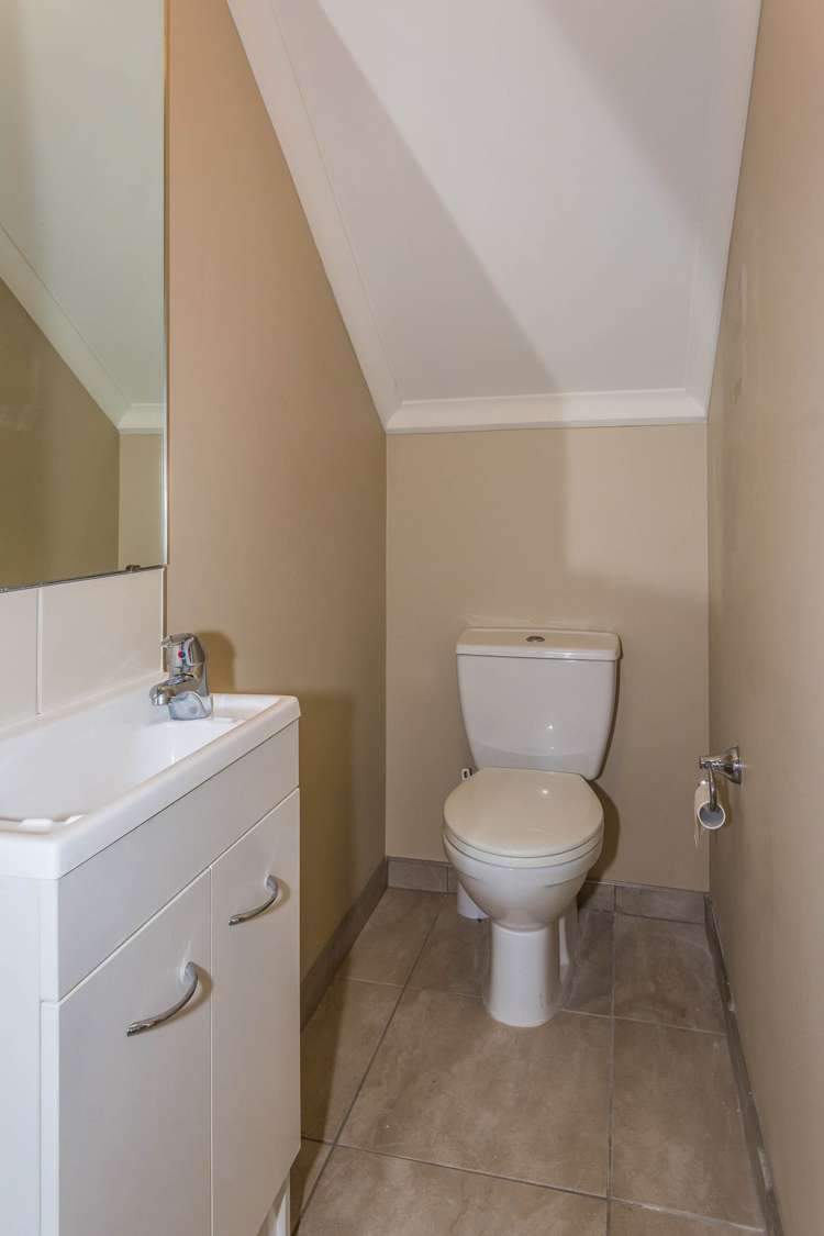 13 Vicente Place Oteha_17