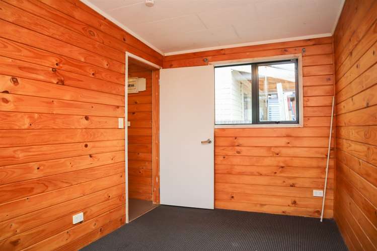 11 Thompson Street Greymouth_13