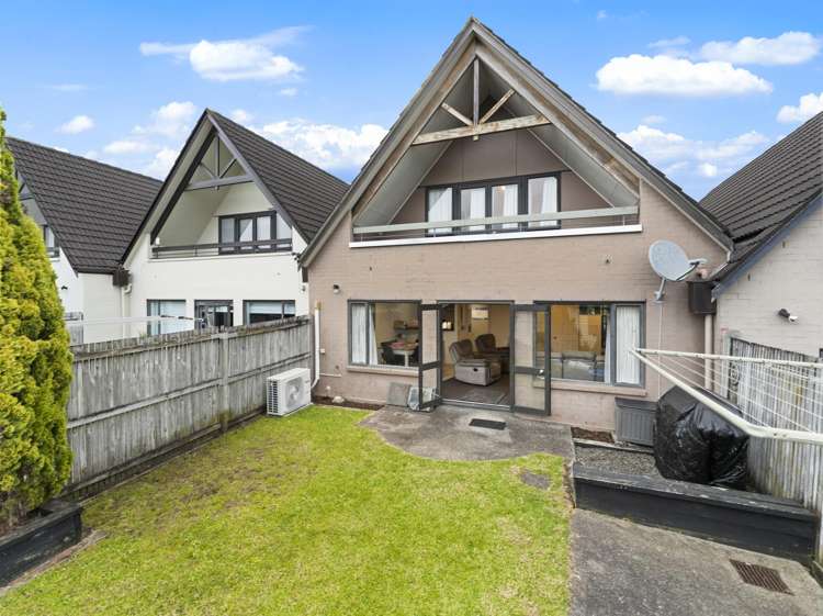 48 Earnslaw crescent Flat Bush_15