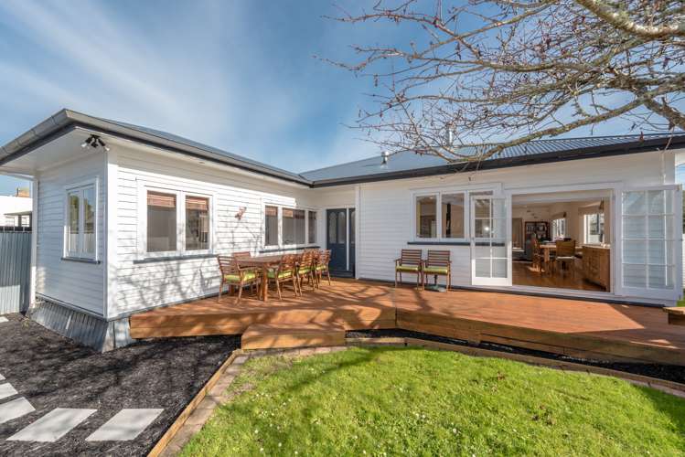 92 Nixon Street Hamilton East_19