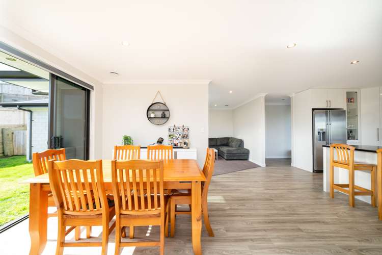 199 Ballintoy Park Drive Welcome Bay_4