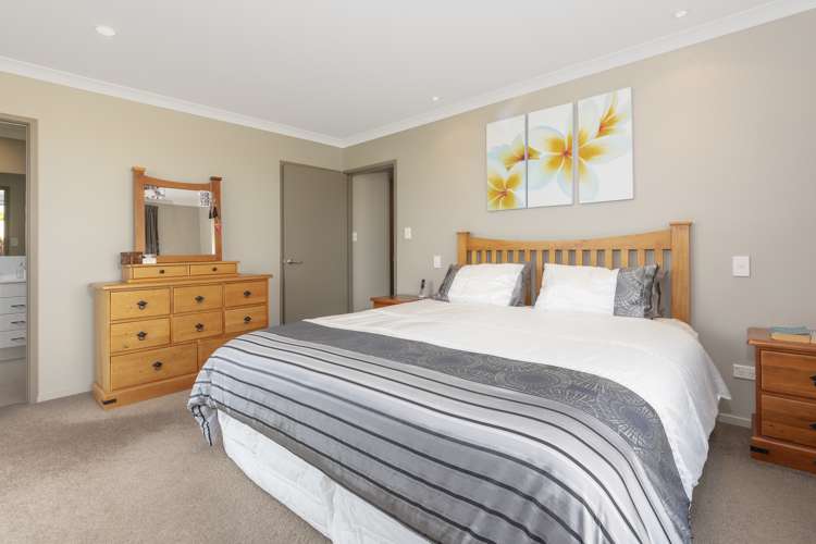 1 Parkland Rise Omokoroa_12