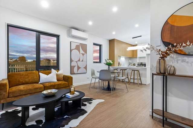 212 Henwood Road Westgate_2