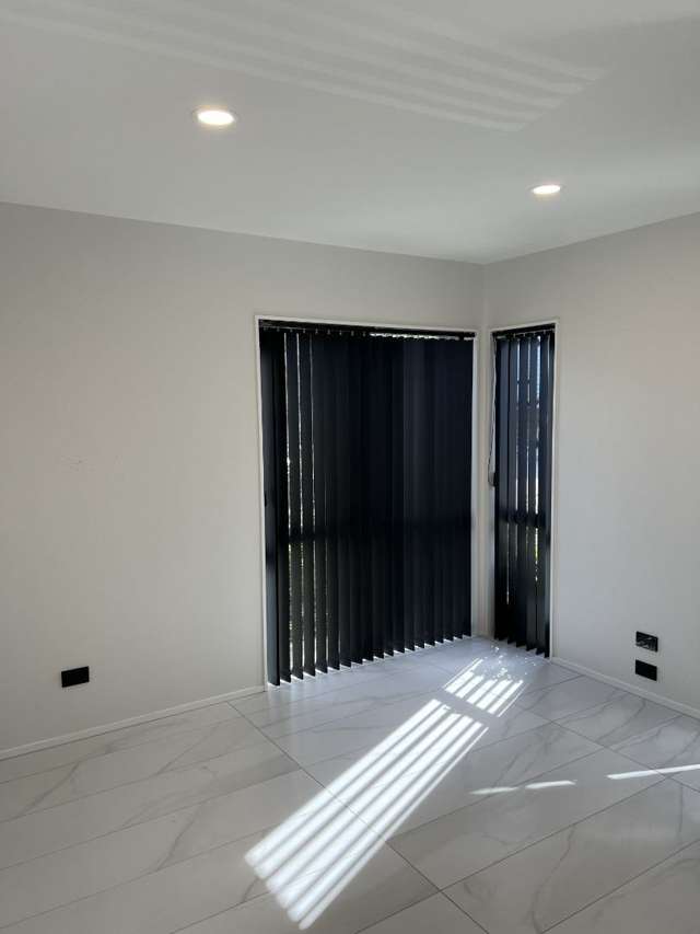 7 Wyon Way Flat Bush_1