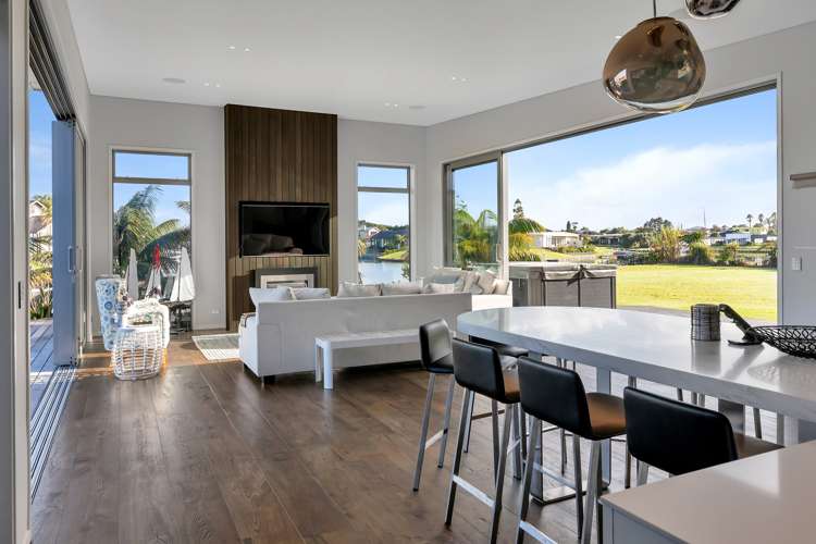 7 Cordyline Way One Tree Point_10