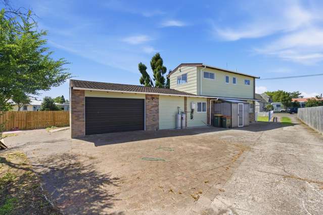 20A Robinson Avenue Holdens Bay_2