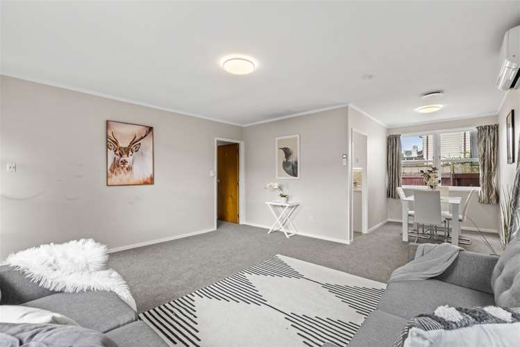 2/46 Howard Hunter Avenue Saint Johns_3