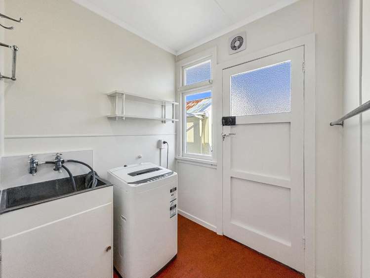 81 Moana Street 1236_22