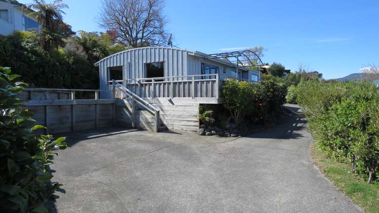 2/15 Mansell Road Nukuhau_0