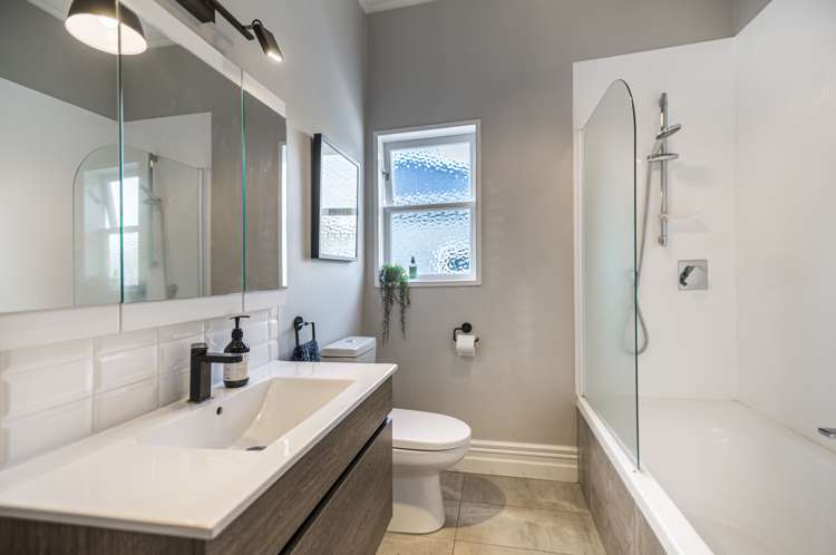 37 Normans Hill Road Onehunga_26