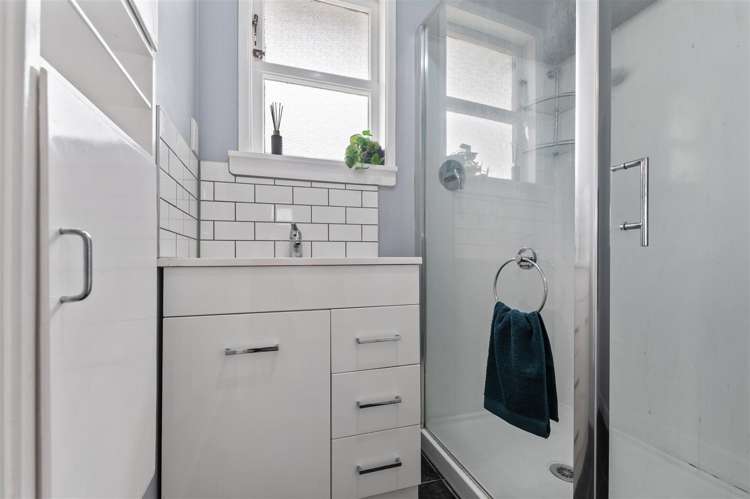 249 Clayton Road Pukehangi_7