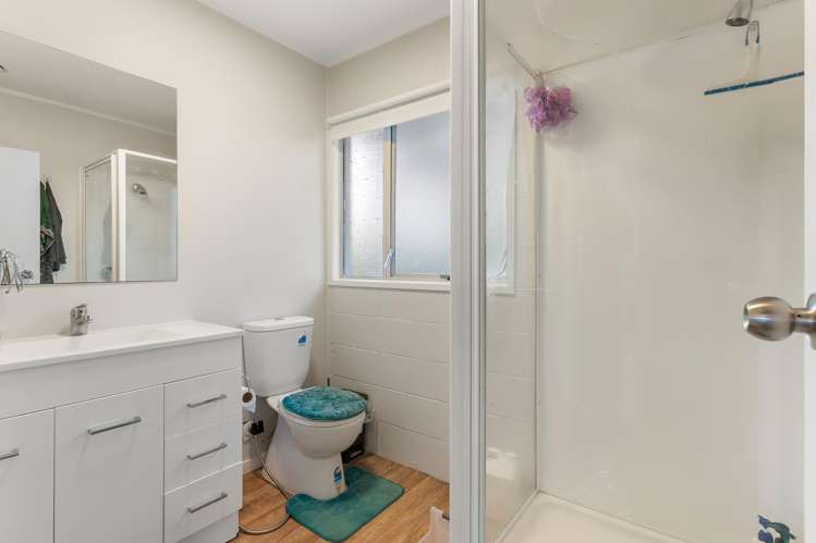 3/15 Trojan Crescent New Lynn_12