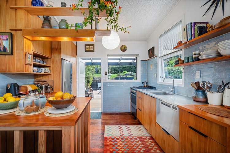 123 Main Road Tairua_19