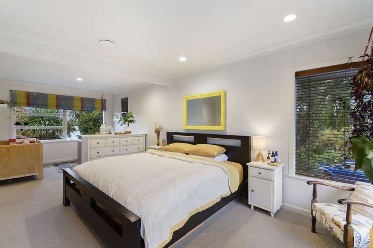 24 Otakau Road Milford_14