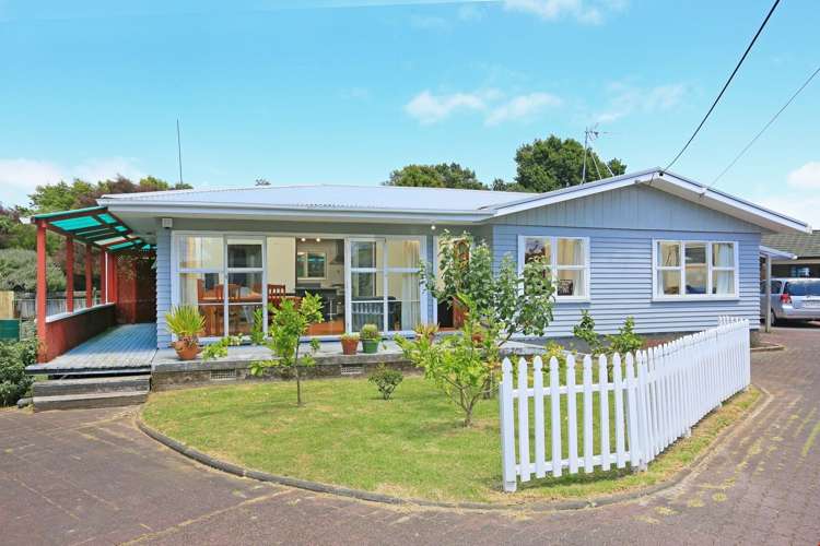 76 Nikau Street New Lynn_17