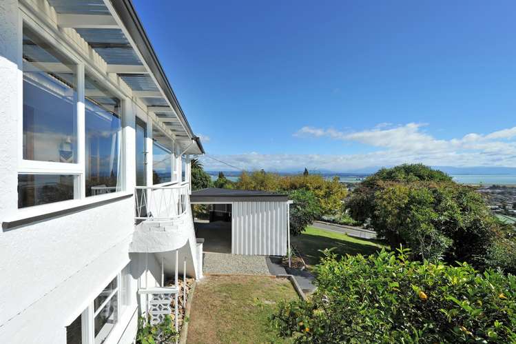 21 View Mount Stoke_22