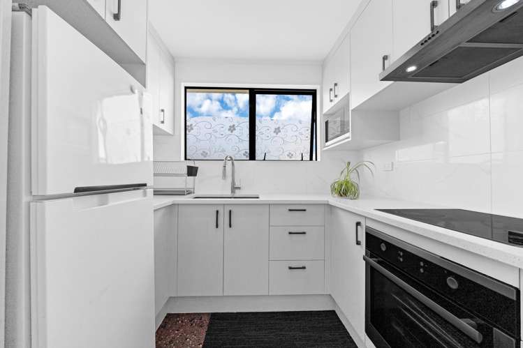 1/49 Coombe Avenue Otara_11