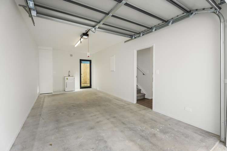 4 Moa Road Point Chevalier_12