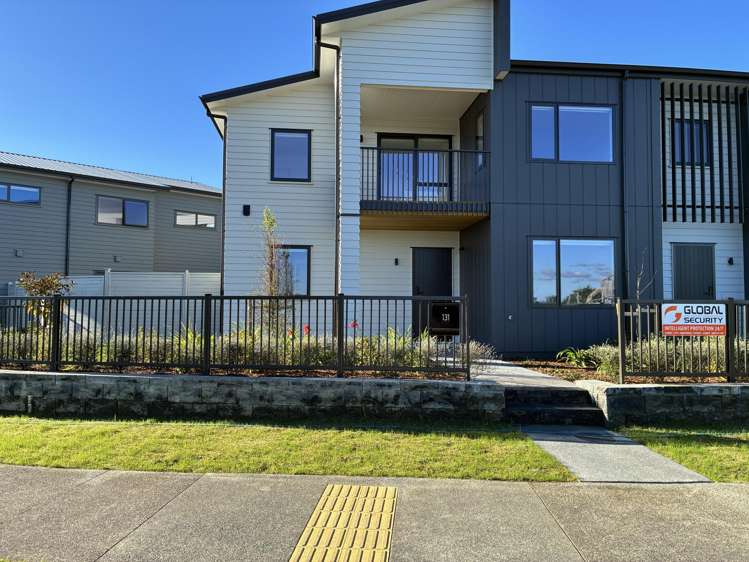 131 Waituarua Drive Takanini_40