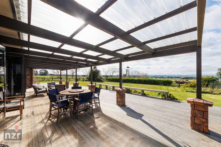 702 Mount Stewart Halcombe Road Halcombe_11