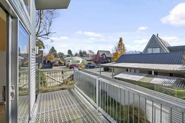1 Farquhar Place_3