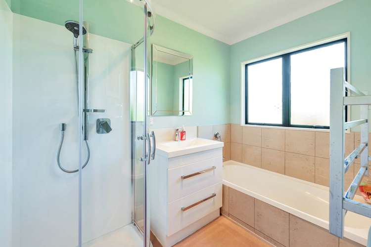 3 Sunningdale Street Wattle Downs_15