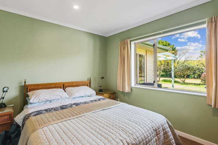 965 Koputaroa Road Koputaroa_19