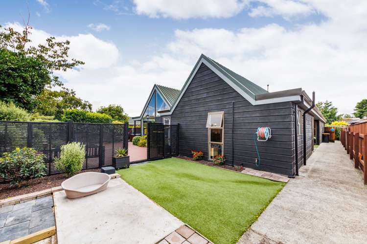 9 Truscott Grove Awapuni_16