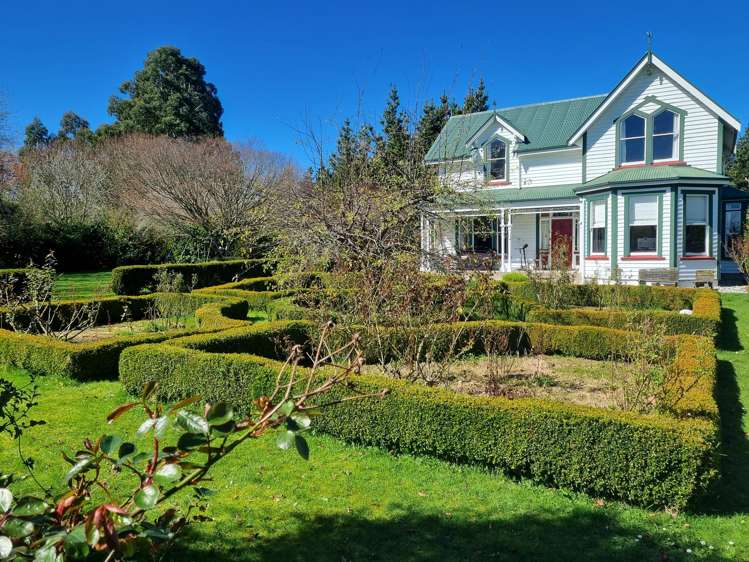 74 Riverbank Road Inch Clutha_1