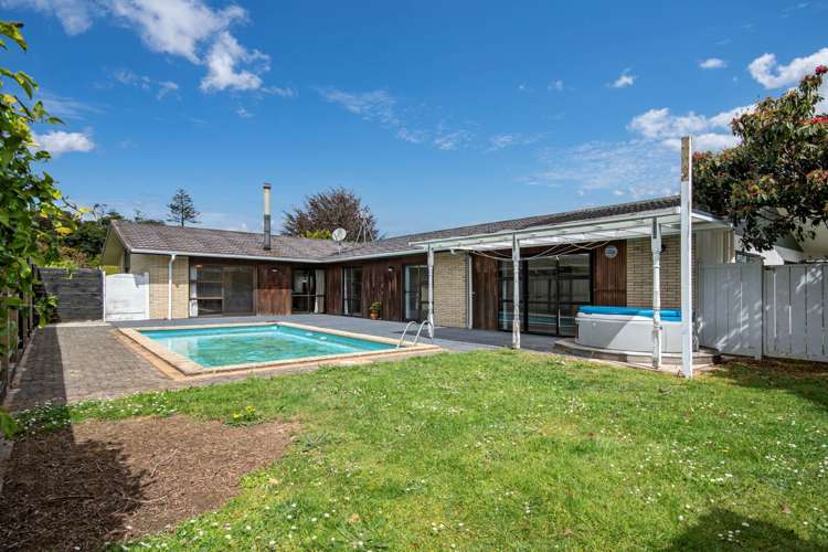 226 Fairway Drive Te Kamo_1