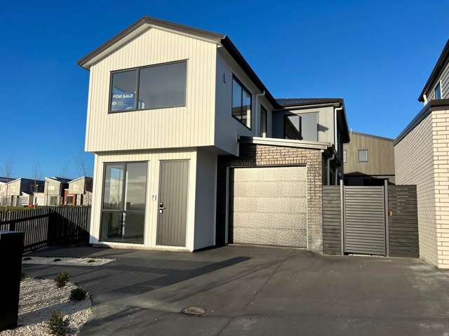 11 Bronzewater Drive Silverdale_1