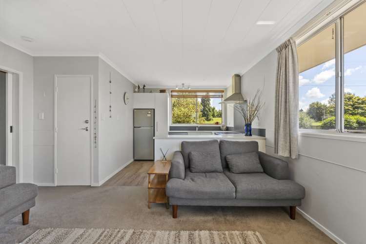 11 Besley Place Acacia Bay_7