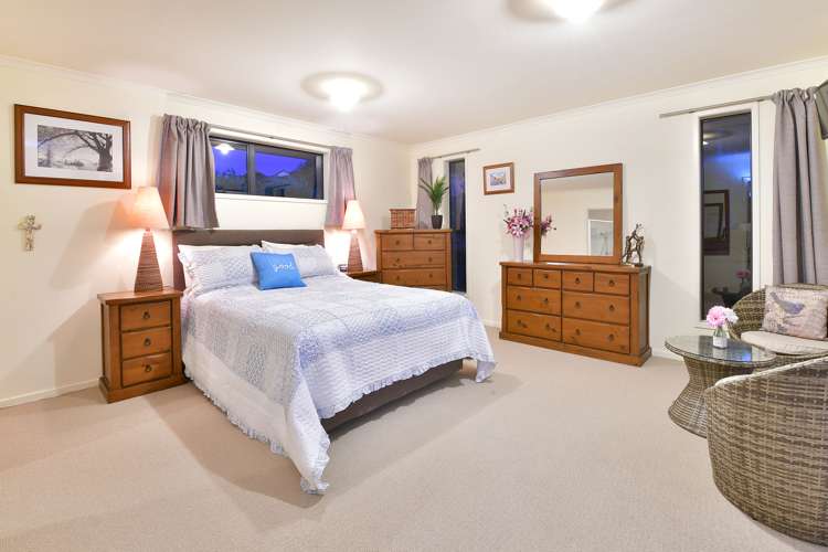 11 Roberta Crescent Orewa_12