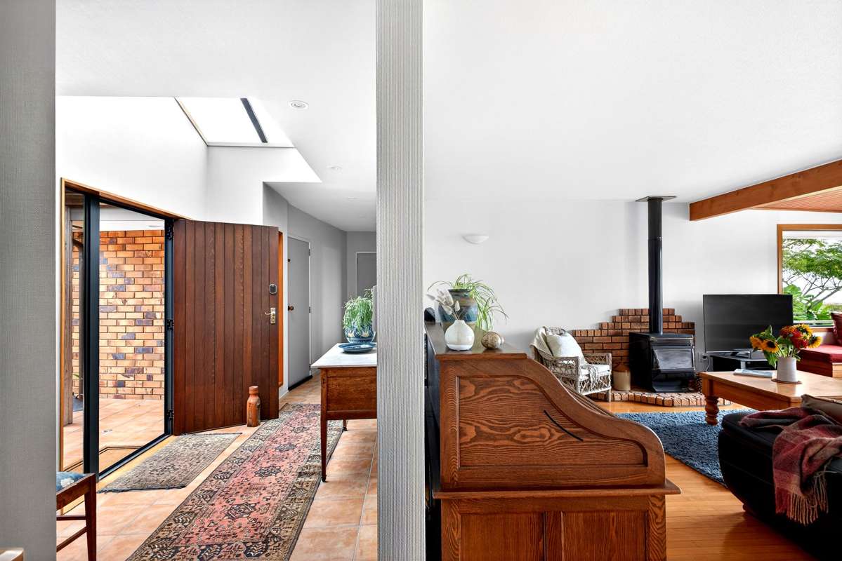 169 Pohutukawa Avenue_4