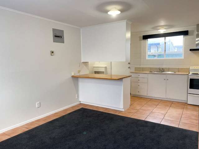 4/21 Olliviers Road Phillipstown_1