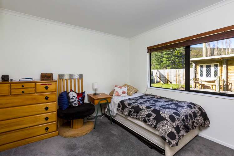 1845 State Highway 2 Kaitoke_14