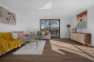 88A Parrs Cross Road_2
