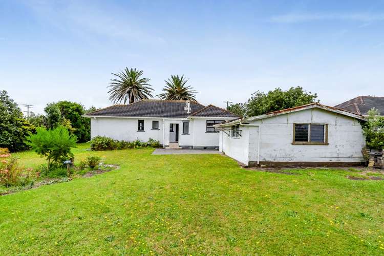 80 Gisborne Terrace Opunake_16