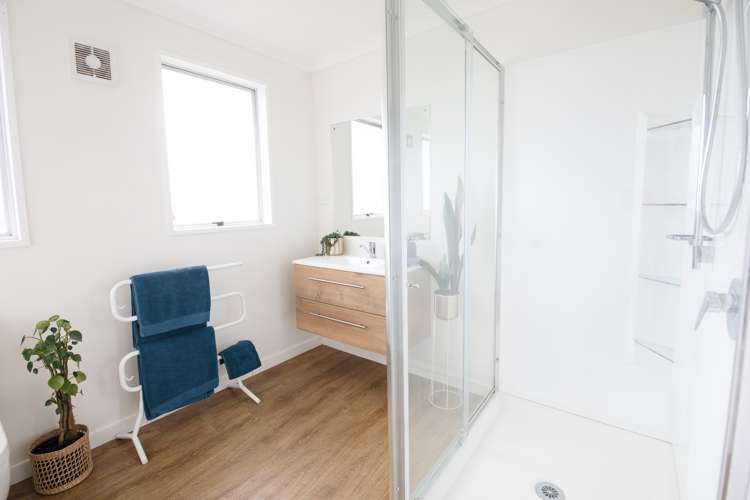 53 Lyttelton Crescent Tamatea_9