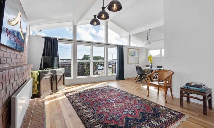 109 Hutchinsons Road Bucklands Beach_2