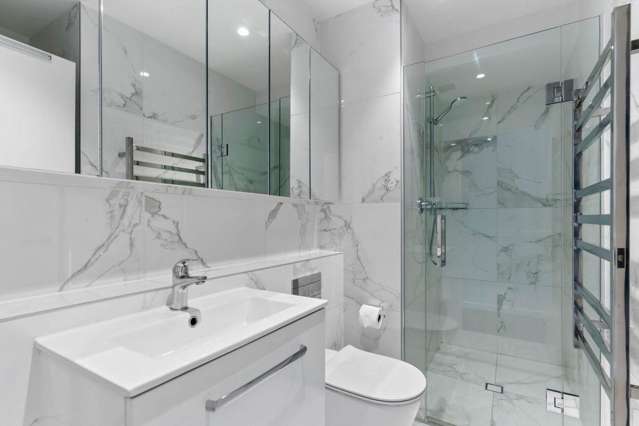 1009/47 Beach Road City Centre_4